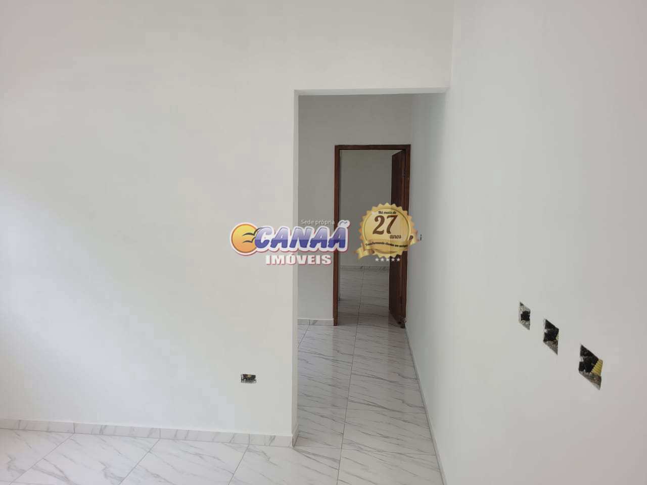 Casa à venda com 2 quartos, 55m² - Foto 15