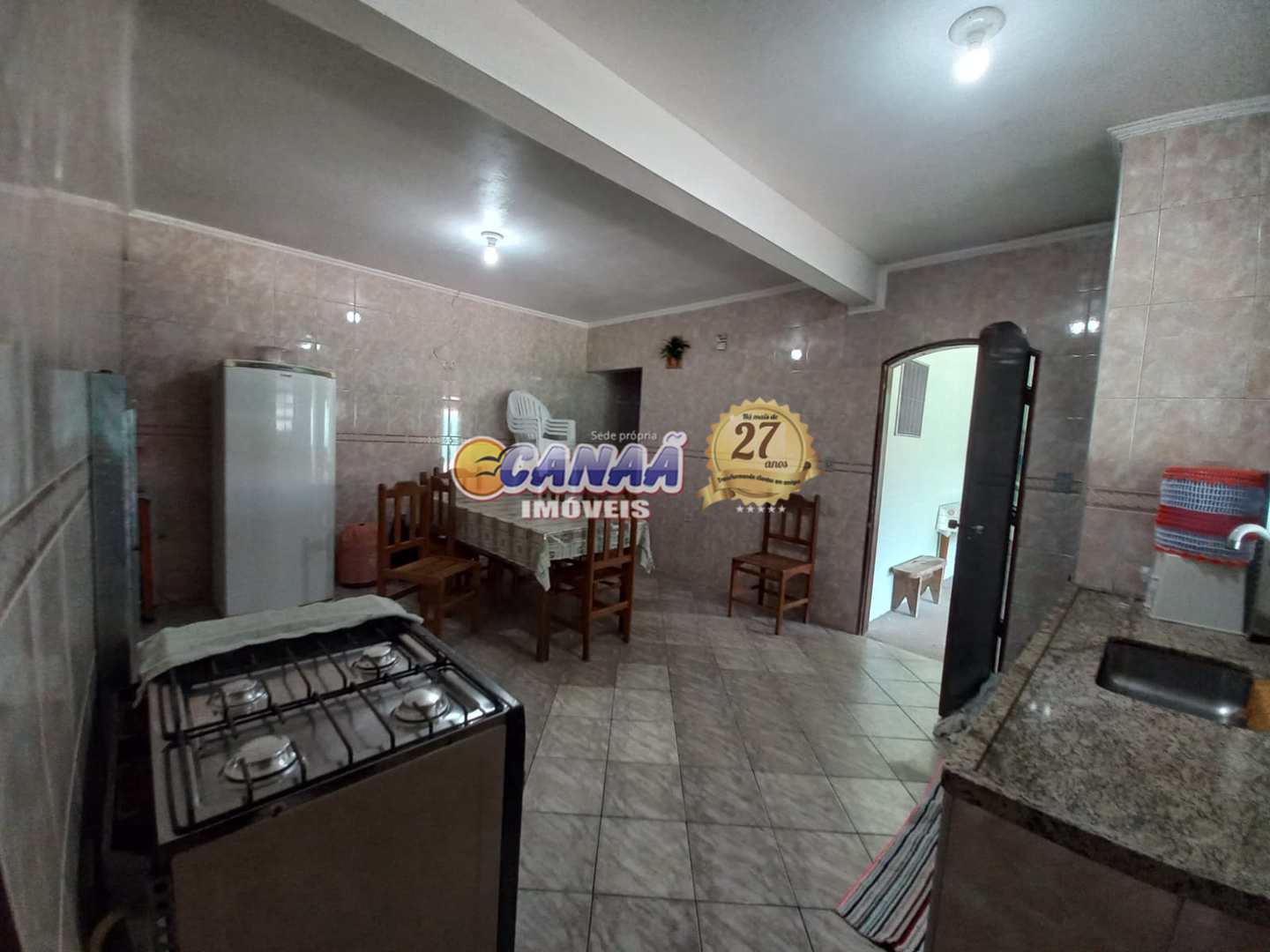 Sobrado à venda com 3 quartos, 232m² - Foto 11