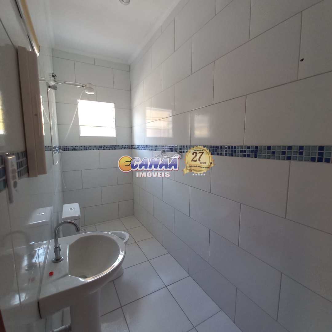 Casa à venda com 2 quartos, 70m² - Foto 17