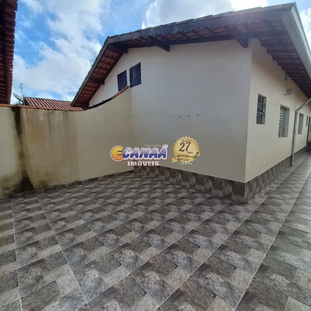 Casa à venda com 2 quartos, 70m² - Foto 5