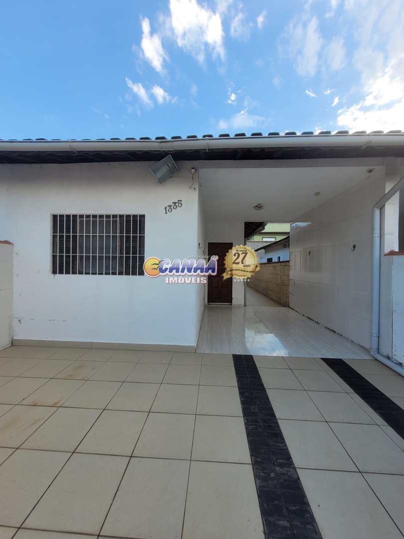 Casa à venda com 2 quartos, 84m² - Foto 1