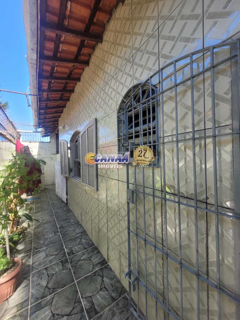 Casa à venda com 2 quartos, 86m² - Foto 4