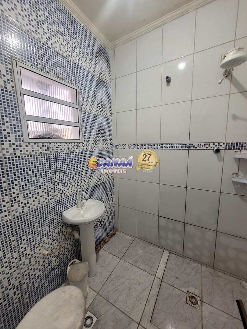 Casa à venda com 2 quartos, 65m² - Foto 10