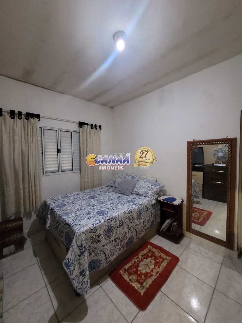 Casa à venda com 2 quartos, 65m² - Foto 9