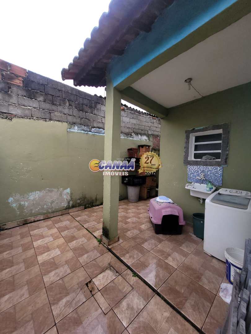 Casa à venda com 2 quartos, 65m² - Foto 13