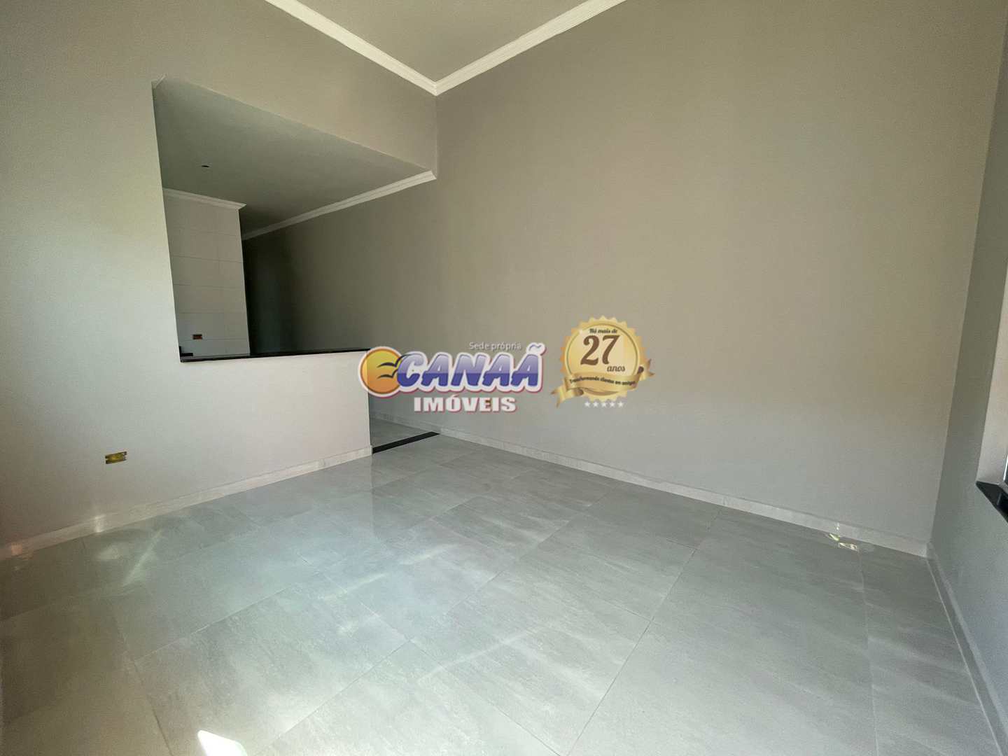 Casa à venda com 2 quartos, 67m² - Foto 9