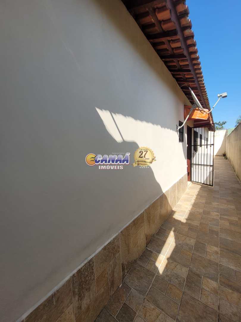 Casa à venda com 2 quartos, 54m² - Foto 13