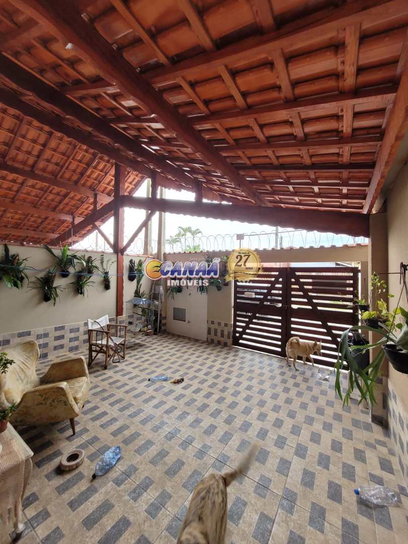 Casa à venda com 2 quartos, 85m² - Foto 3