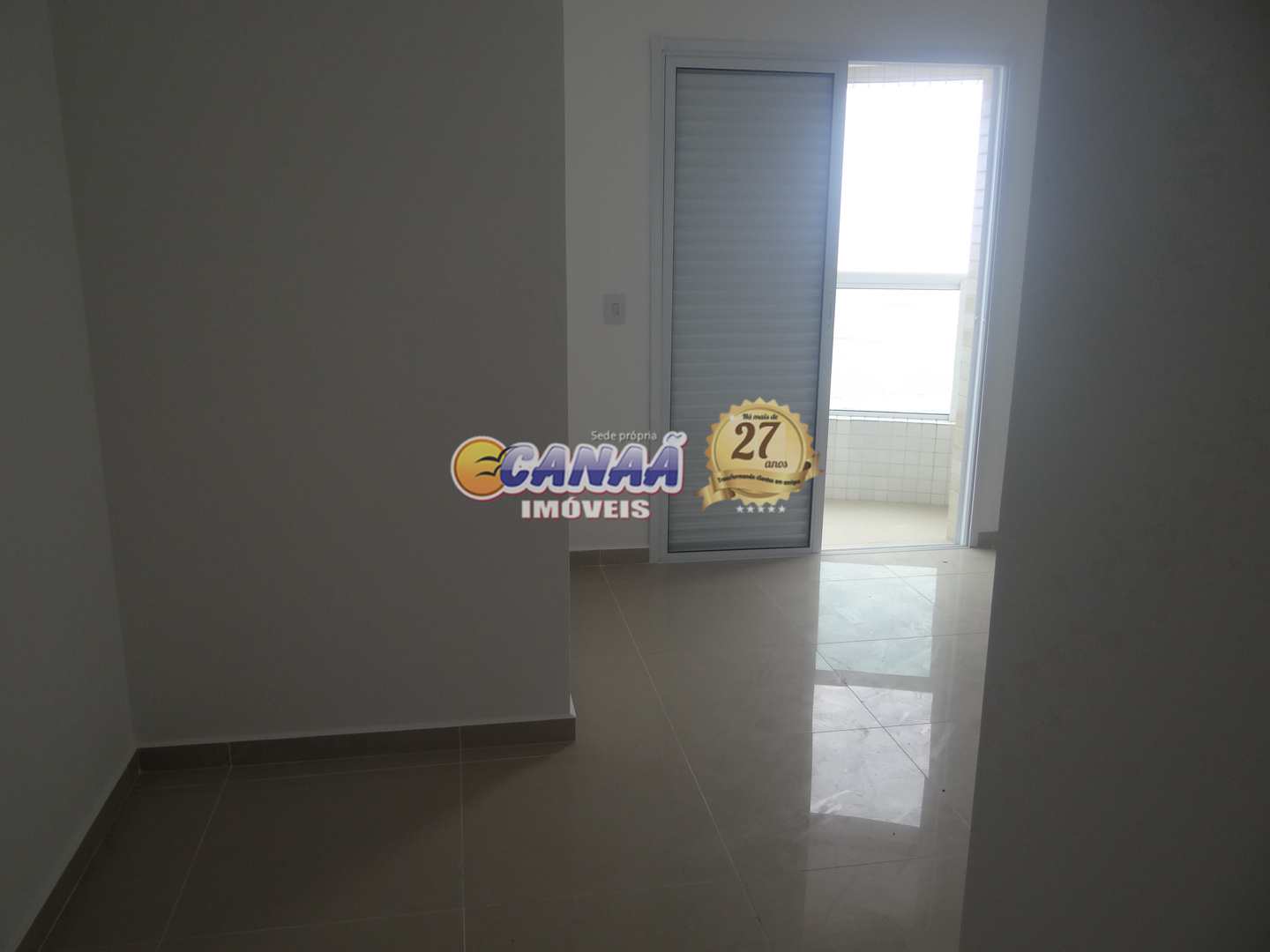 Apartamento à venda com 2 quartos, 75m² - Foto 33