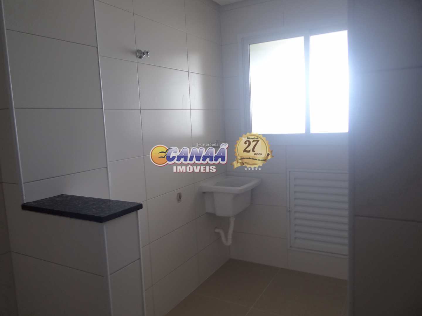 Apartamento à venda com 2 quartos, 75m² - Foto 27