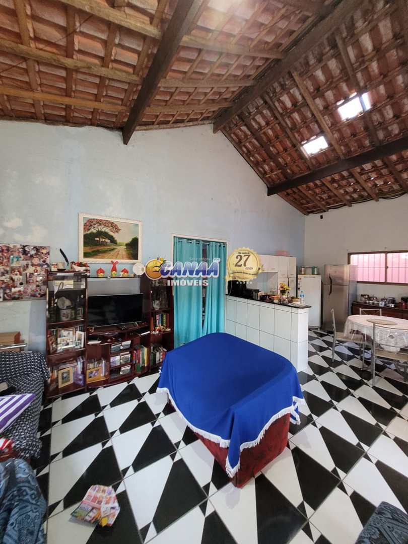 Casa à venda com 2 quartos, 90m² - Foto 9