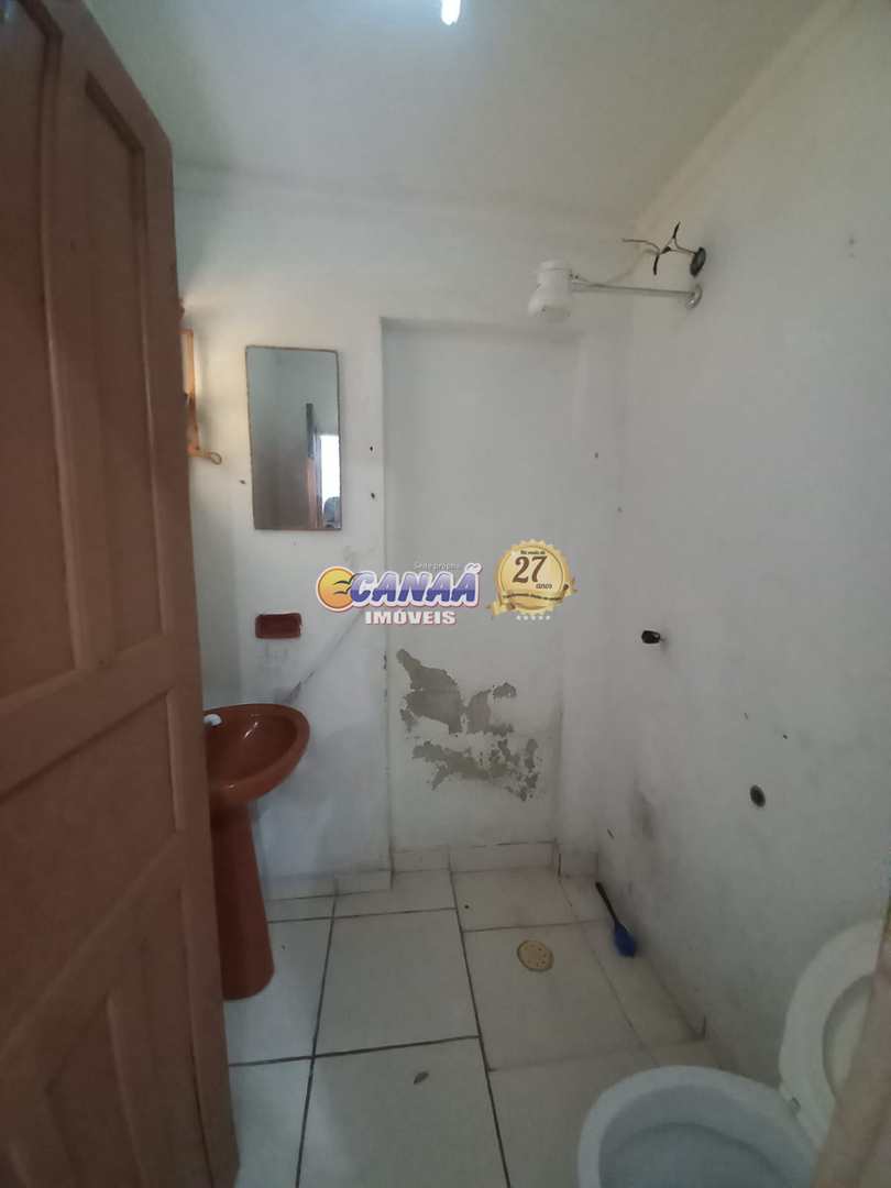 Sobrado à venda com 2 quartos, 198m² - Foto 13