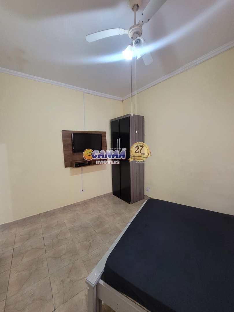 Casa à venda com 2 quartos, 125m² - Foto 14