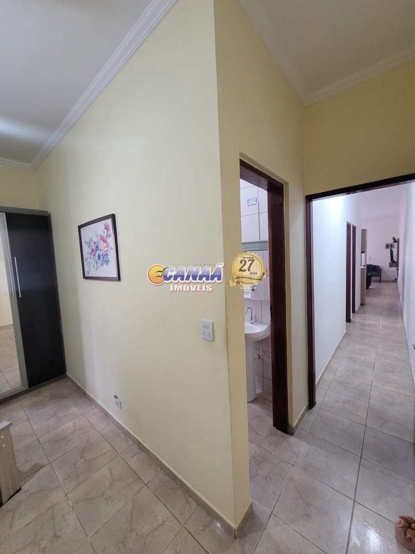 Casa à venda com 2 quartos, 125m² - Foto 11