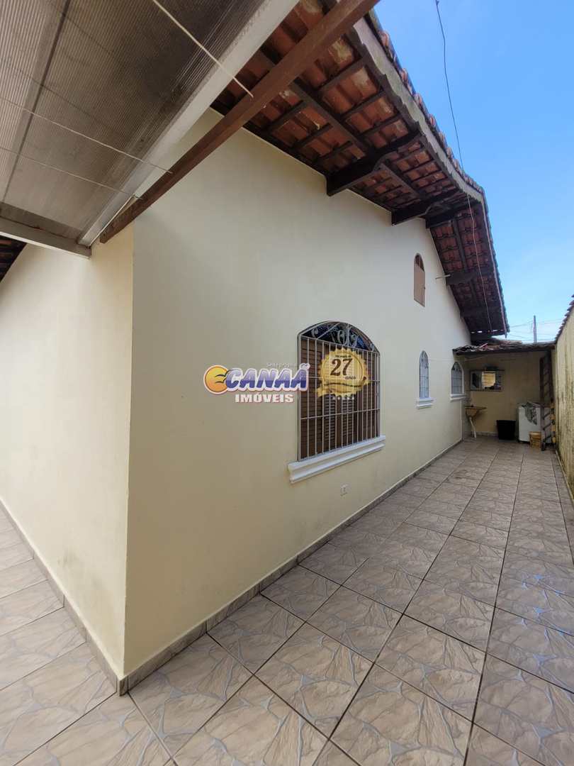 Casa à venda com 2 quartos, 64m² - Foto 17