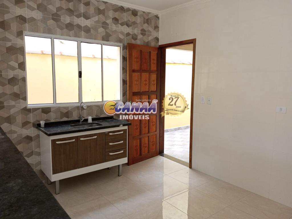 Casa à venda com 2 quartos, 75m² - Foto 6