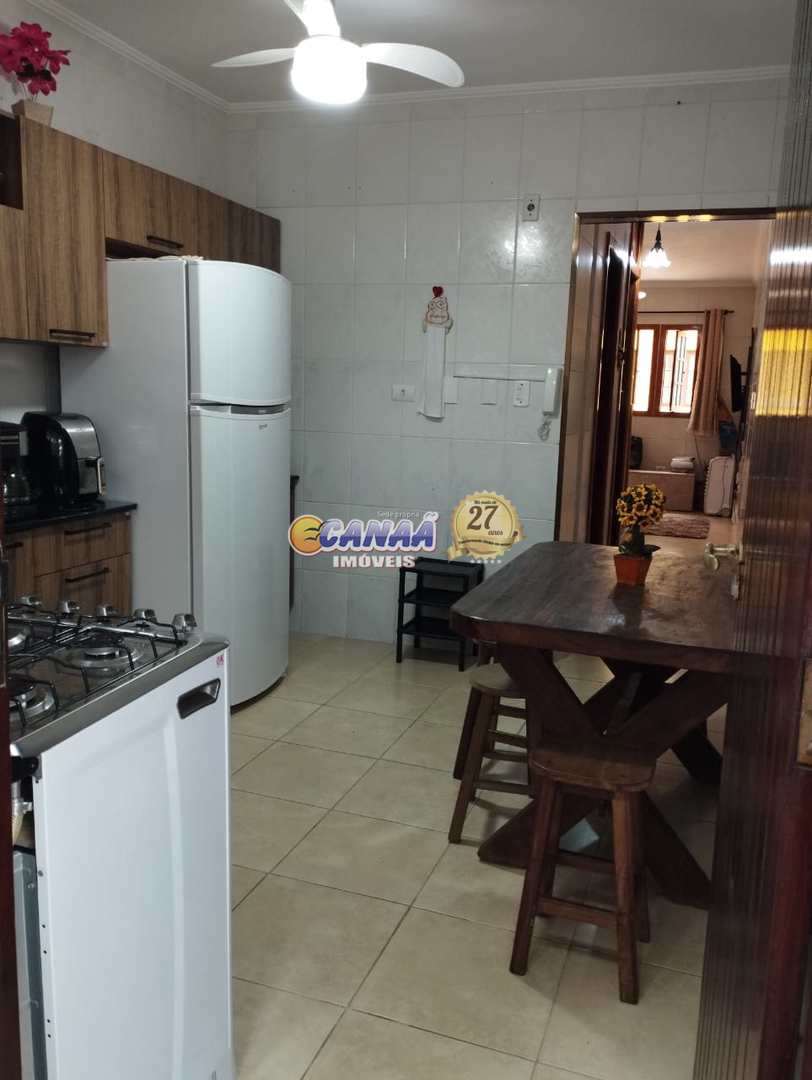 Sobrado à venda com 2 quartos, 75m² - Foto 4