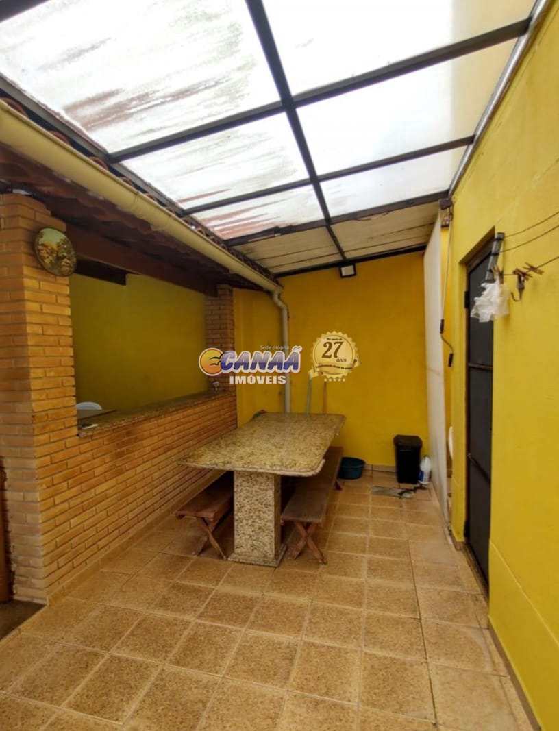 Casa à venda com 3 quartos, 232m² - Foto 26