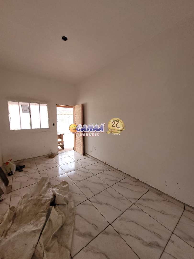 Casa à venda com 2 quartos, 150m² - Foto 7