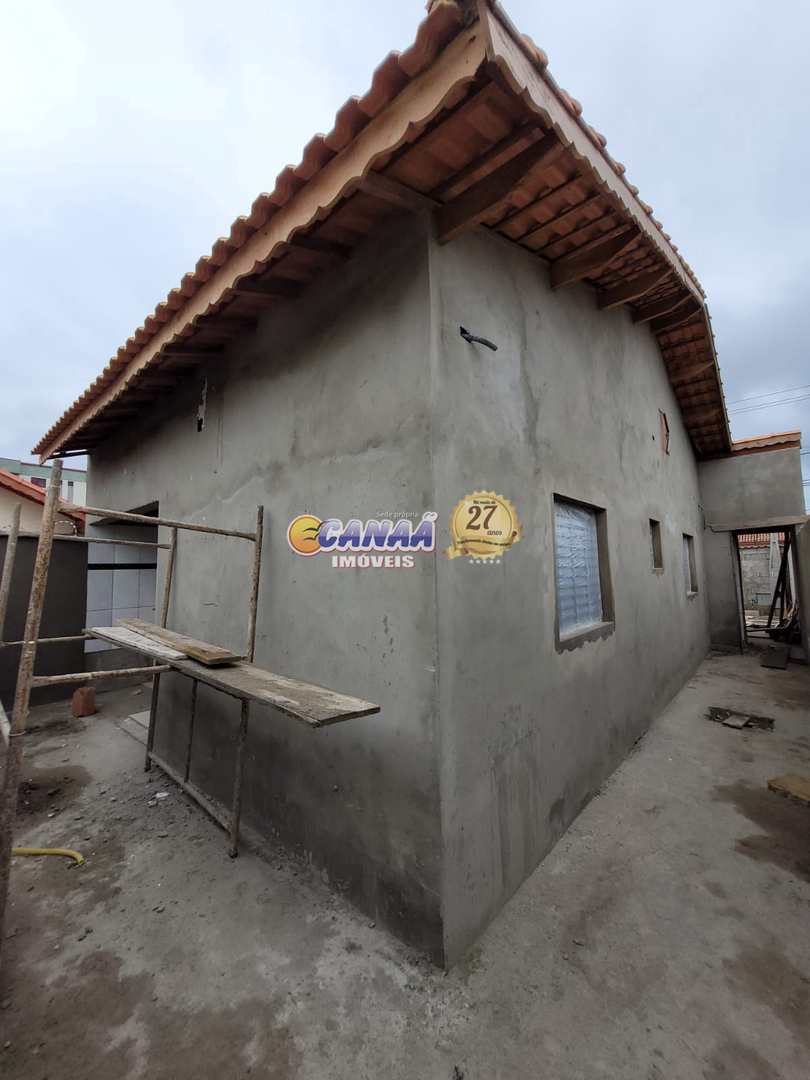 Casa à venda com 2 quartos, 150m² - Foto 5