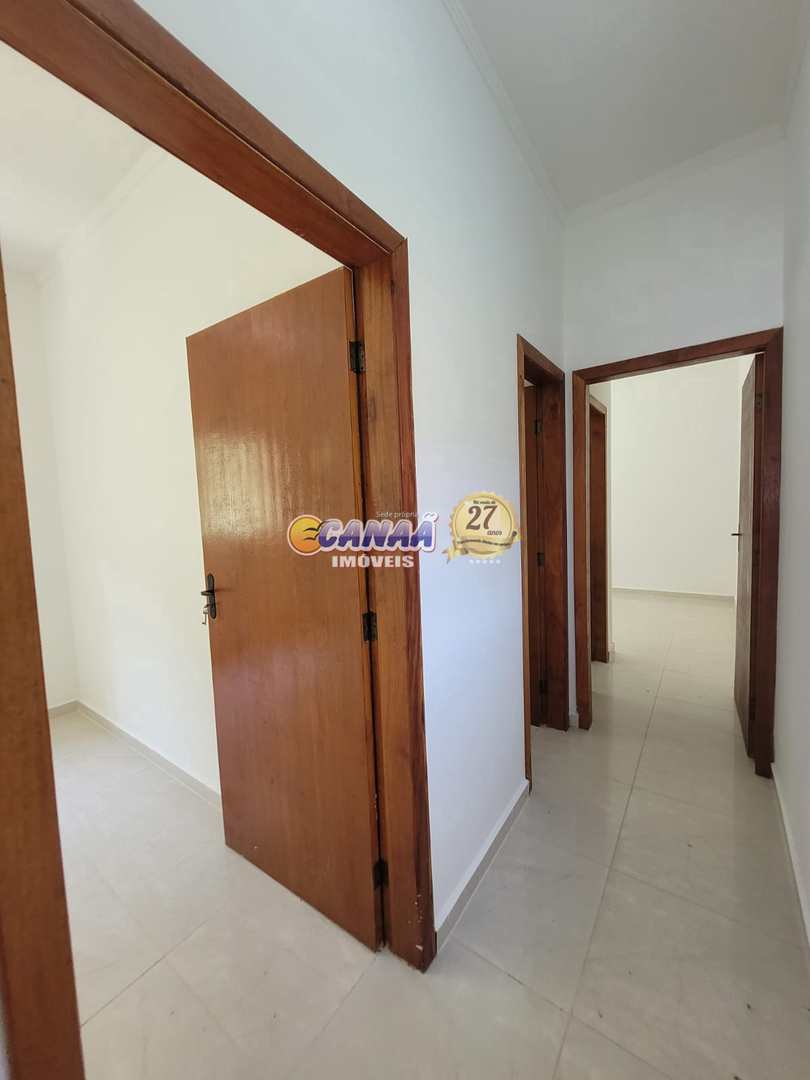 Casa à venda com 2 quartos, 111m² - Foto 11