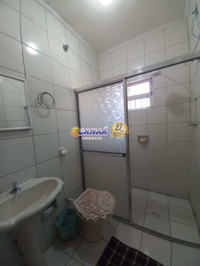 Casa à venda com 2 quartos, 84m² - Foto 11