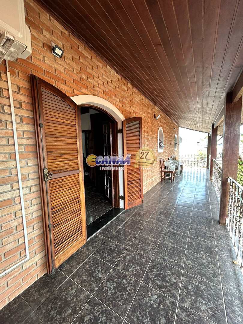 Casa à venda com 3 quartos, 120m² - Foto 31