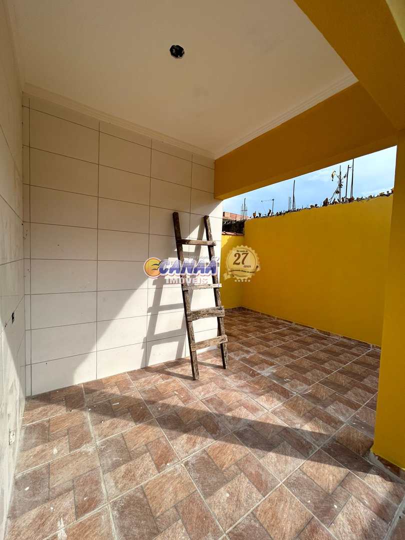 Casa à venda com 2 quartos, 65m² - Foto 15