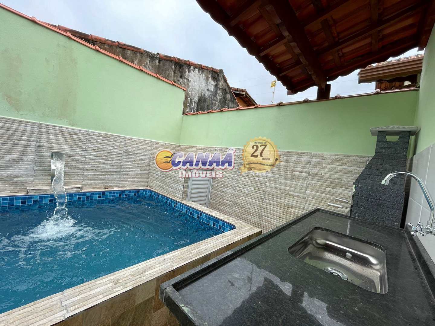 Casa à venda com 2 quartos, 85m² - Foto 14