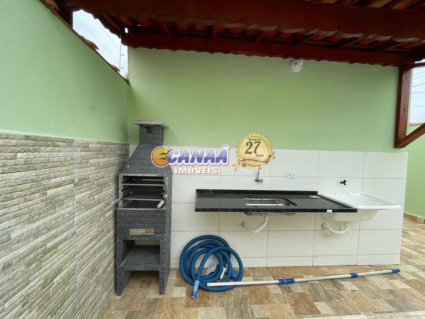 Casa à venda com 2 quartos, 85m² - Foto 15