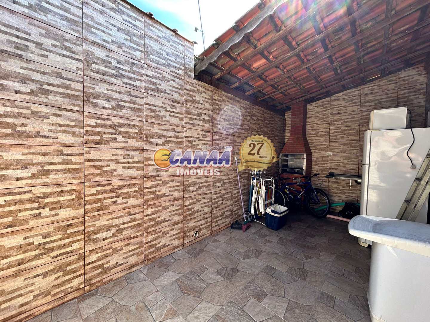 Casa à venda com 2 quartos, 70m² - Foto 21