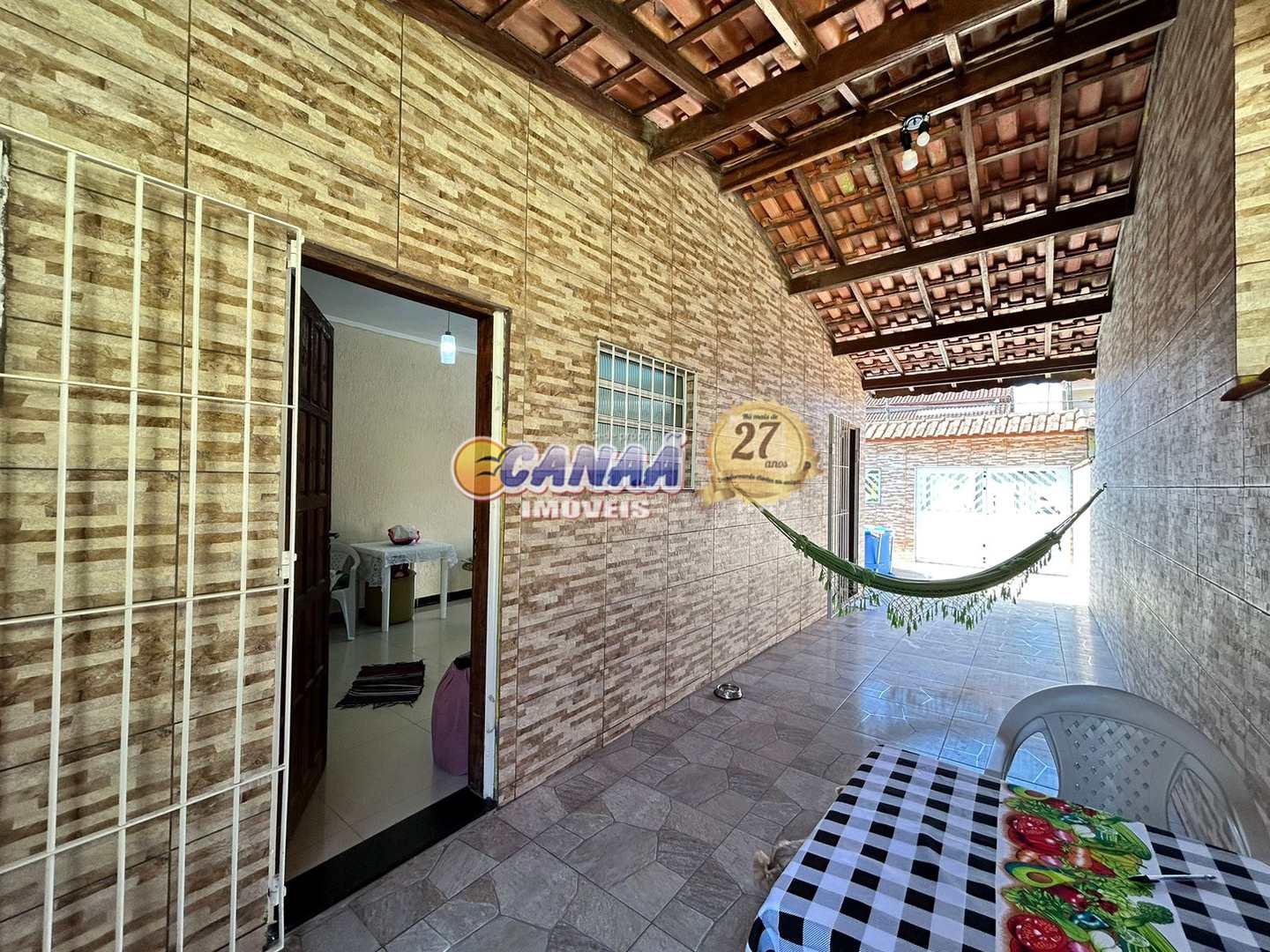 Casa à venda com 2 quartos, 70m² - Foto 19