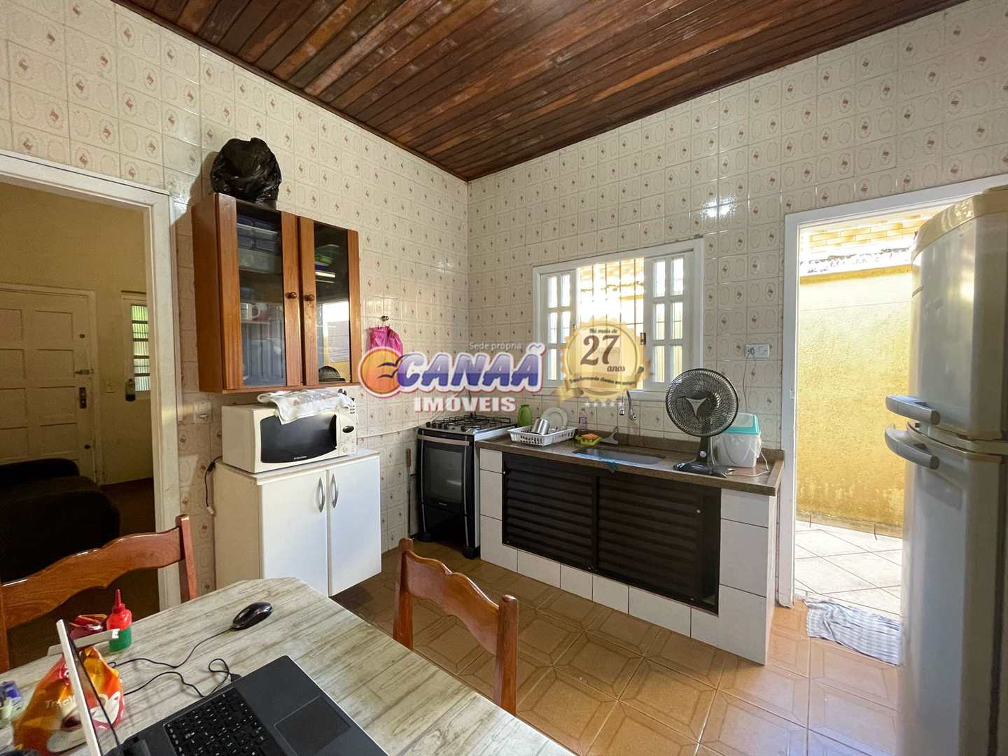 Casa à venda com 1 quarto, 75m² - Foto 13