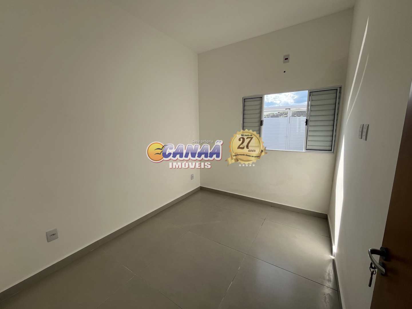 Casa à venda com 2 quartos, 66m² - Foto 16