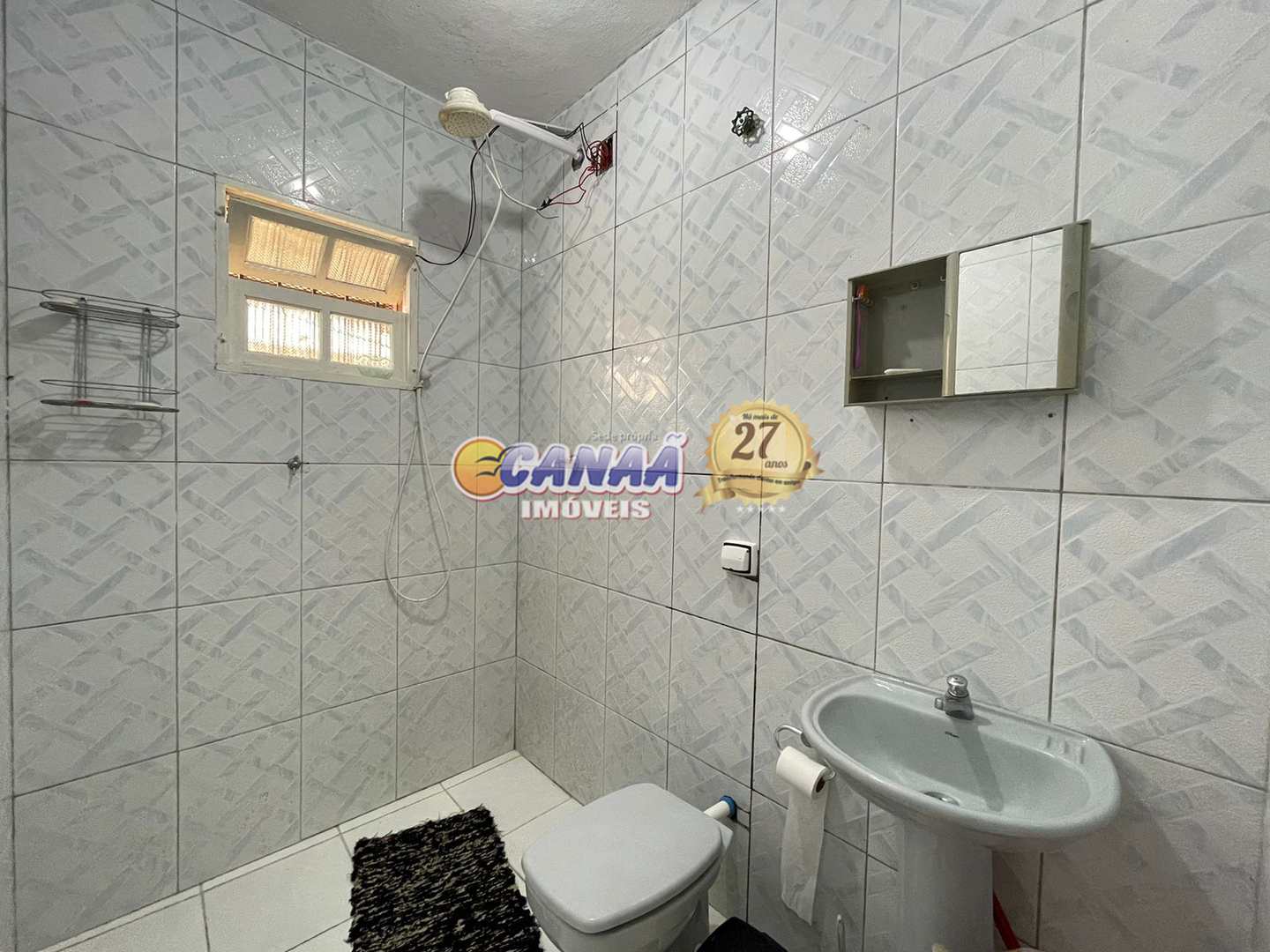 Casa à venda com 2 quartos, 70m² - Foto 8