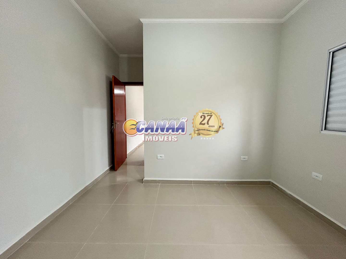 Casa à venda com 2 quartos, 80m² - Foto 13