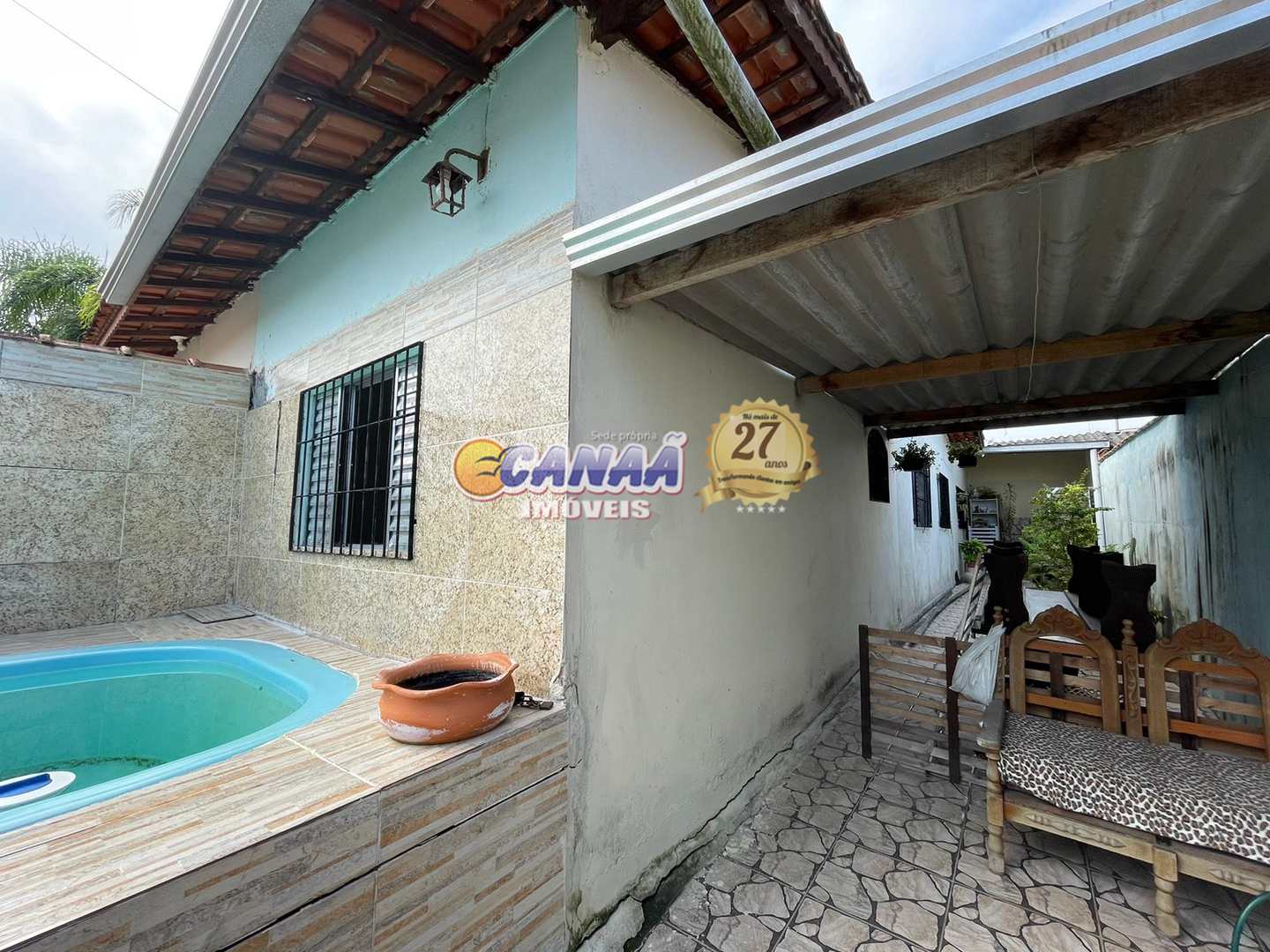 Casa à venda com 2 quartos, 74m² - Foto 3