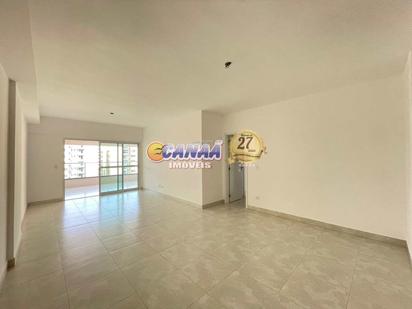 Apartamento à venda com 4 quartos, 161m² - Foto 1