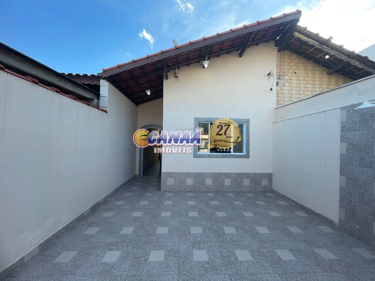 Casa à venda com 3 quartos, 91m² - Foto 2