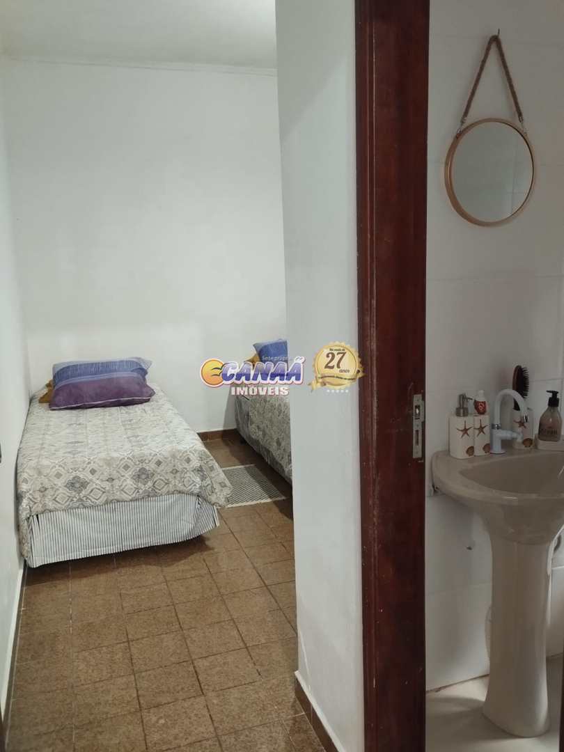 Casa à venda com 3 quartos, 80m² - Foto 15