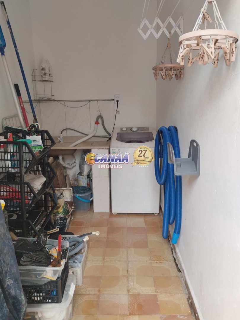 Casa à venda com 3 quartos, 80m² - Foto 27