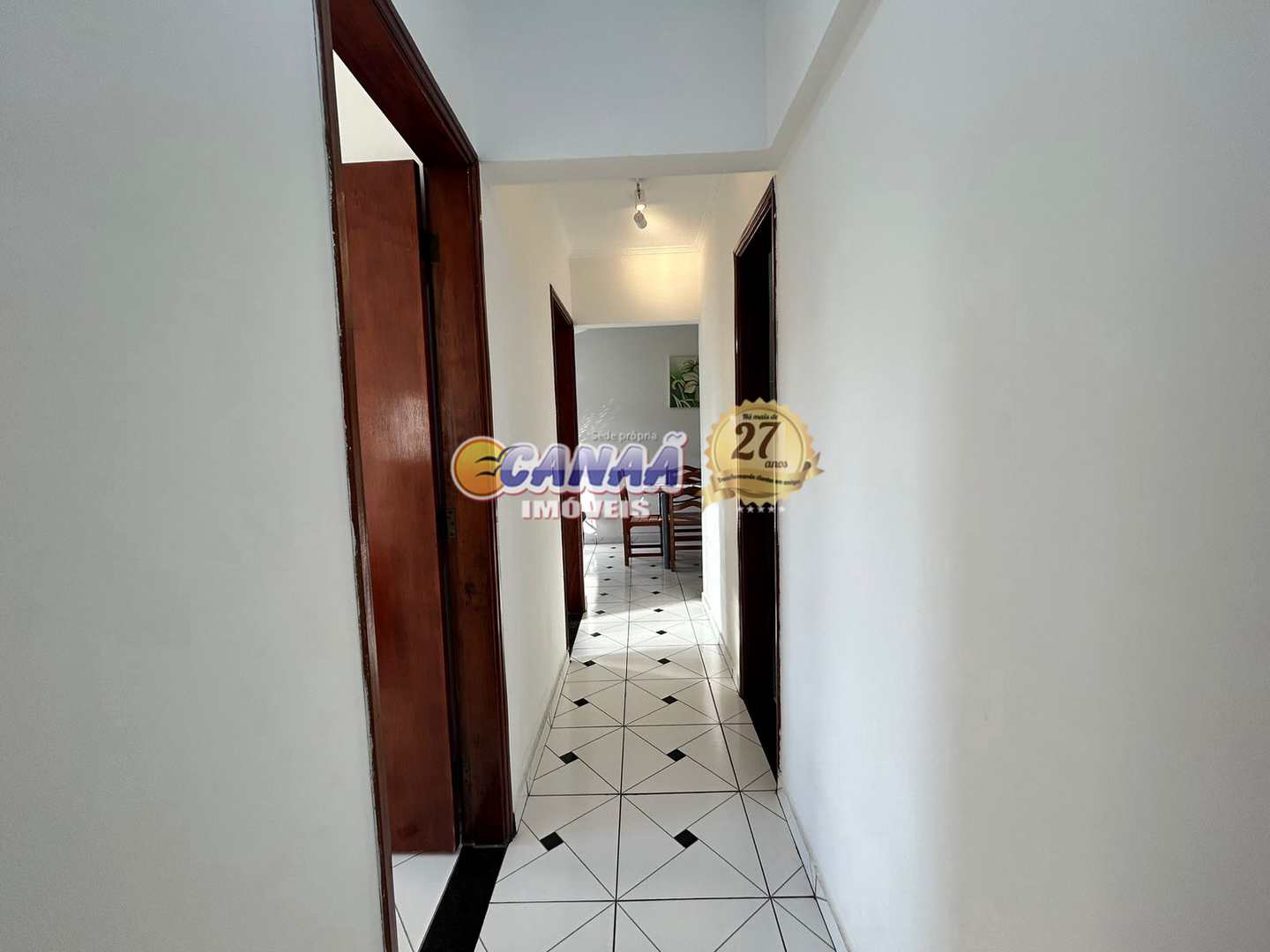 Apartamento à venda com 2 quartos, 79m² - Foto 10