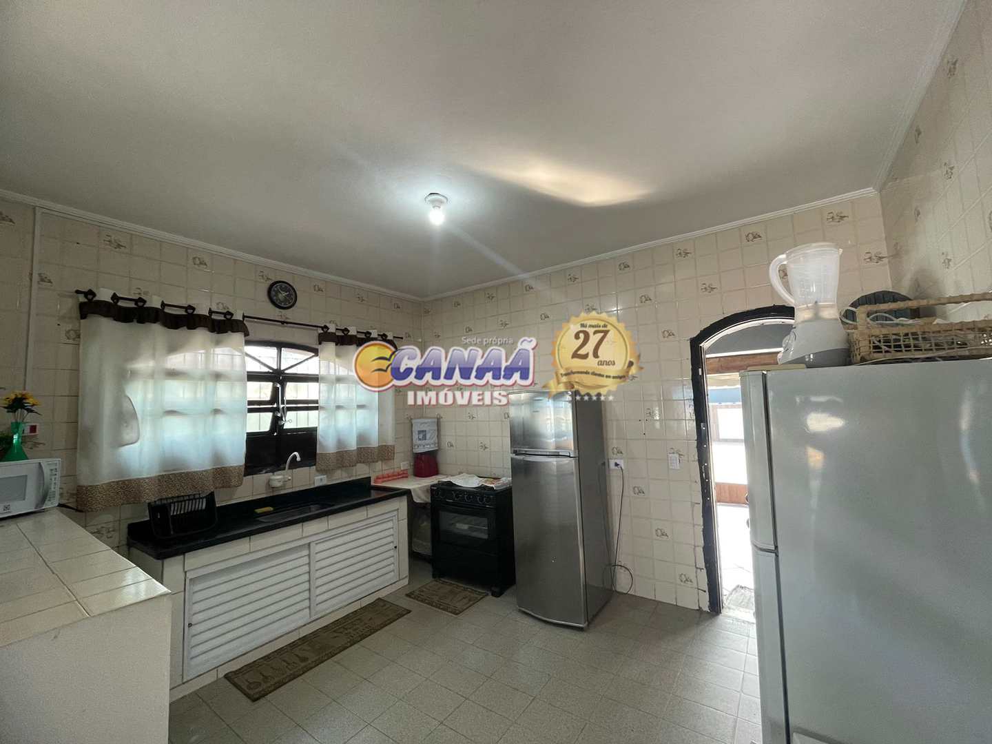 Casa à venda com 2 quartos, 125m² - Foto 11