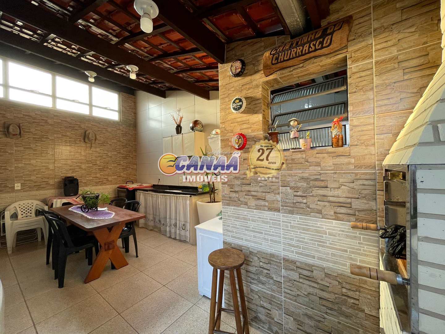 Casa à venda com 2 quartos, 105m² - Foto 16