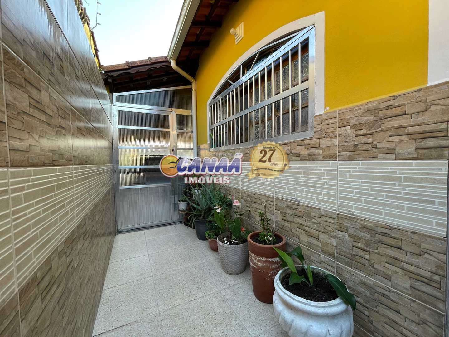 Casa à venda com 2 quartos, 105m² - Foto 14