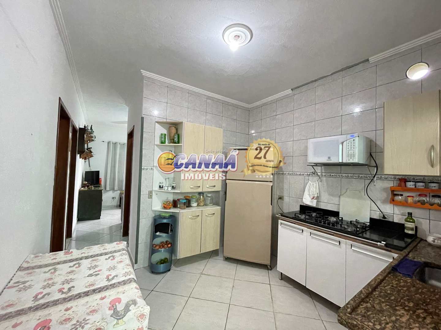 Casa à venda com 2 quartos, 75m² - Foto 6