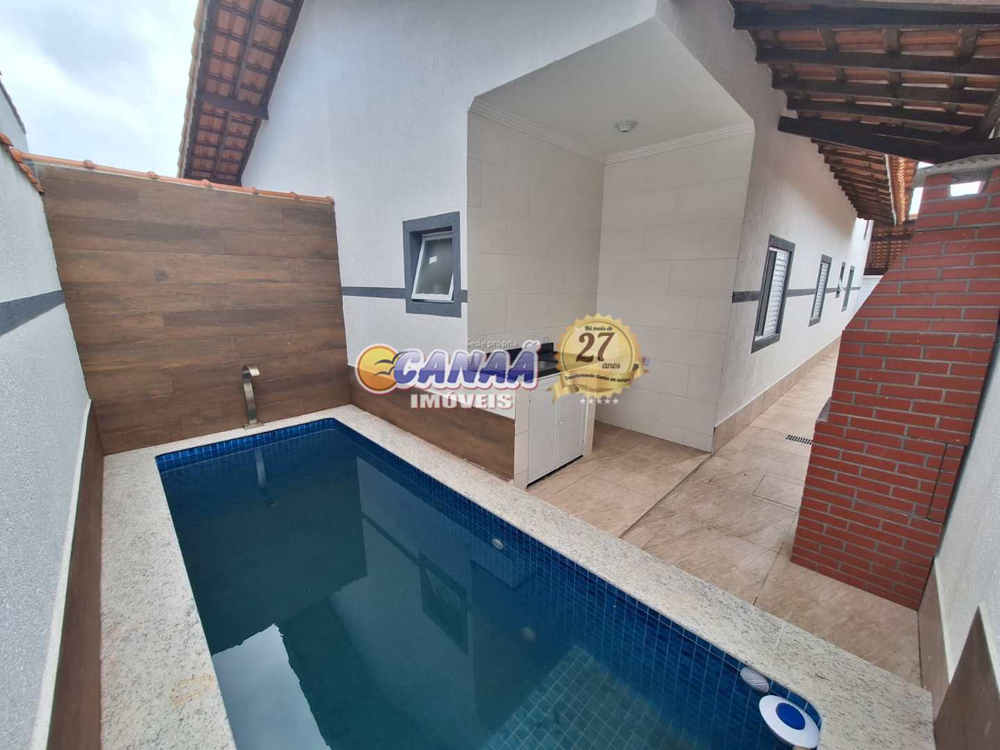 Casa à venda com 2 quartos, 80m² - Foto 14