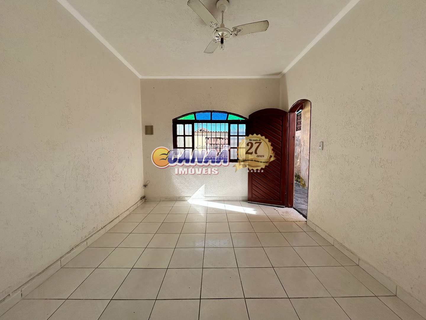 Casa à venda com 2 quartos, 78m² - Foto 4