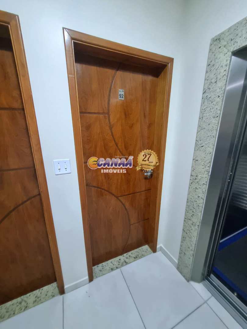 Apartamento à venda com 2 quartos, 66m² - Foto 18