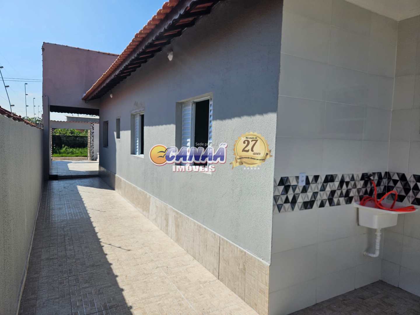 Casa à venda com 2 quartos, 72m² - Foto 16